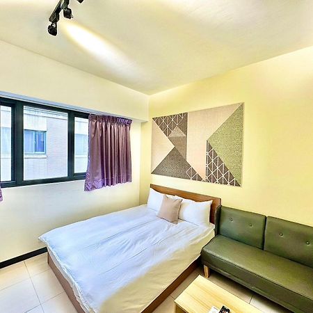一中北極熊 Apartamento Taichung Exterior foto