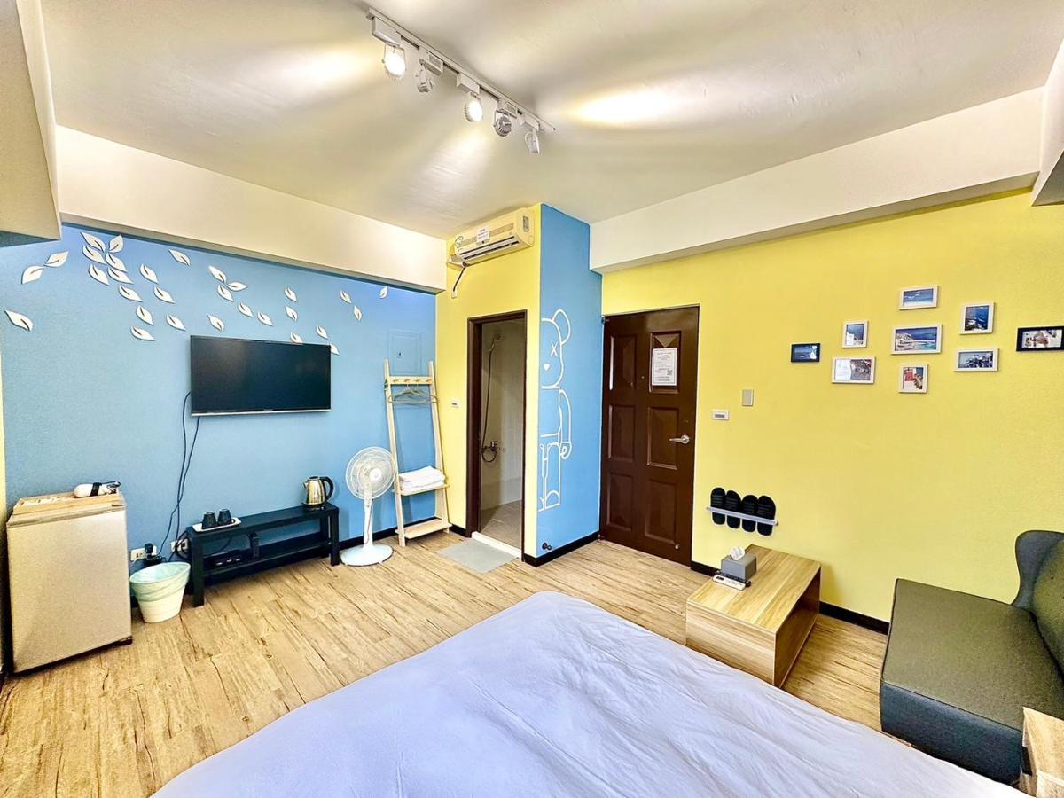 一中北極熊 Apartamento Taichung Exterior foto