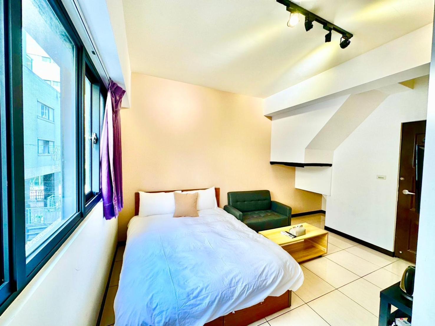 一中北極熊 Apartamento Taichung Exterior foto