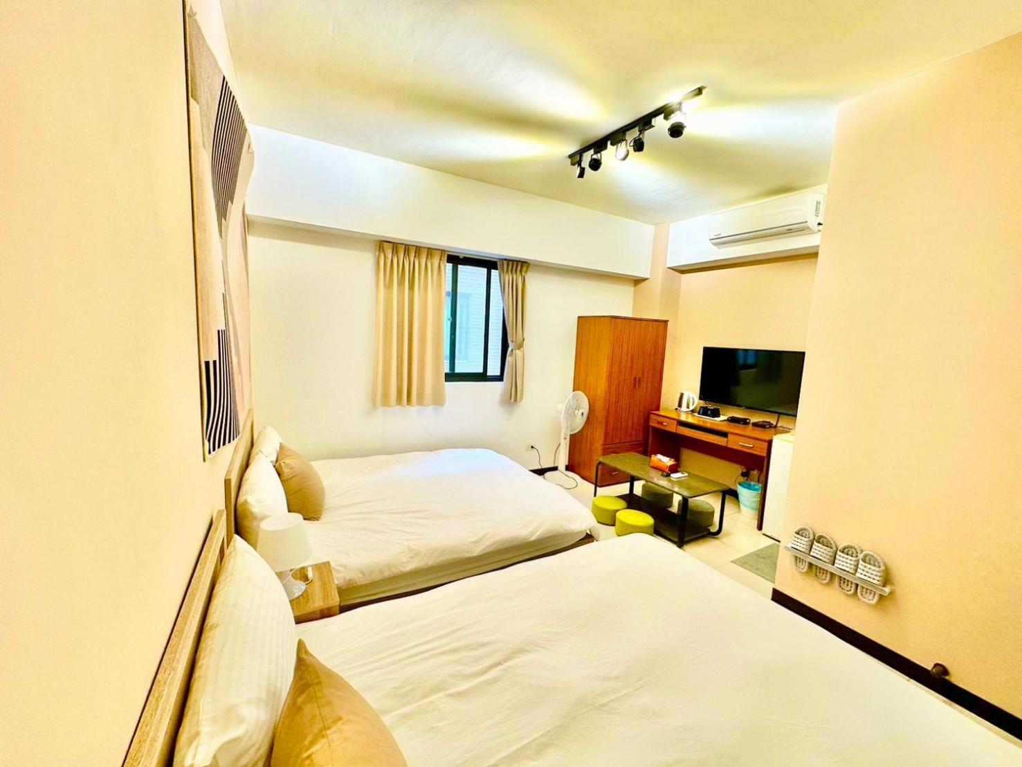 一中北極熊 Apartamento Taichung Exterior foto